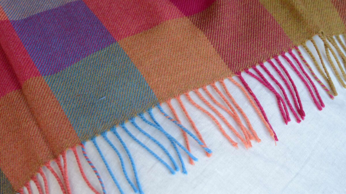 Merino Lambswool Check Throws DUSK Tassel Edge Detail