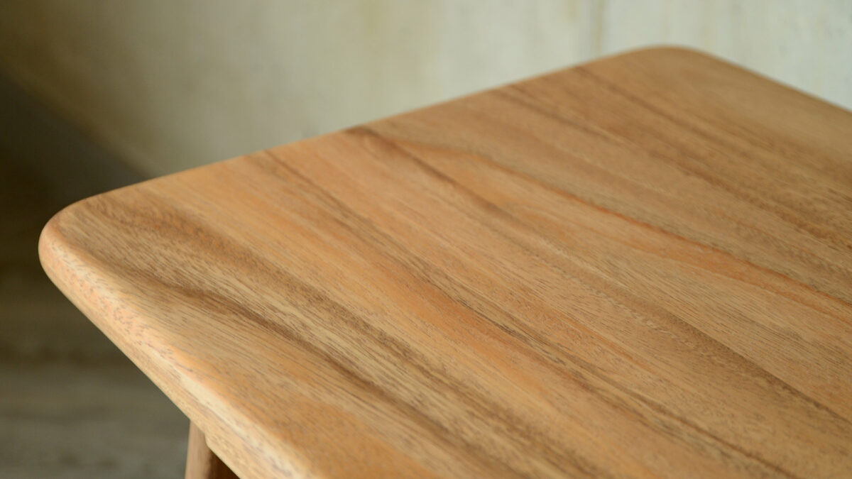 Mid Century Table Natural Table Top Grain Detail