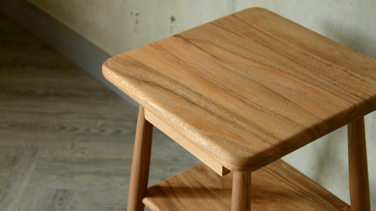 Mid Century Table Natural Table Top Grain Detail 2