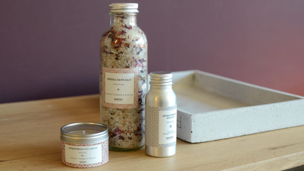 Mirins-Intuition-gift-set-bath-salts-body-oil-candle