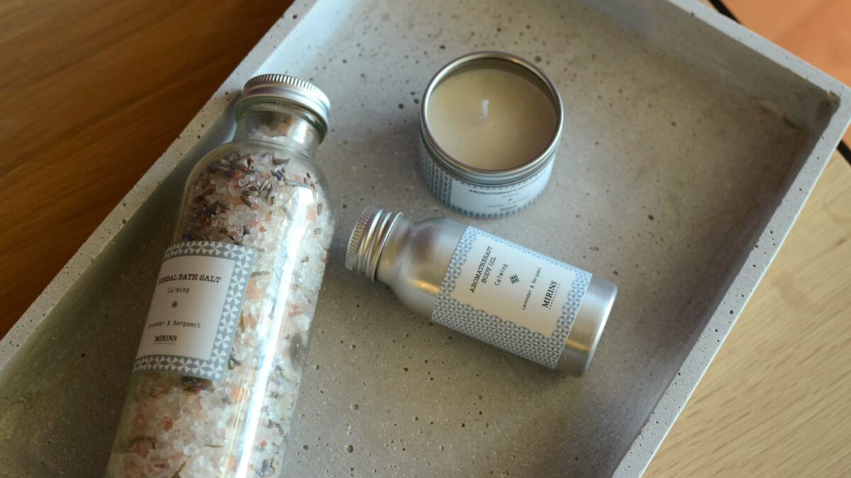 Mirins-calming-set-bath-salts-body-oil-candle