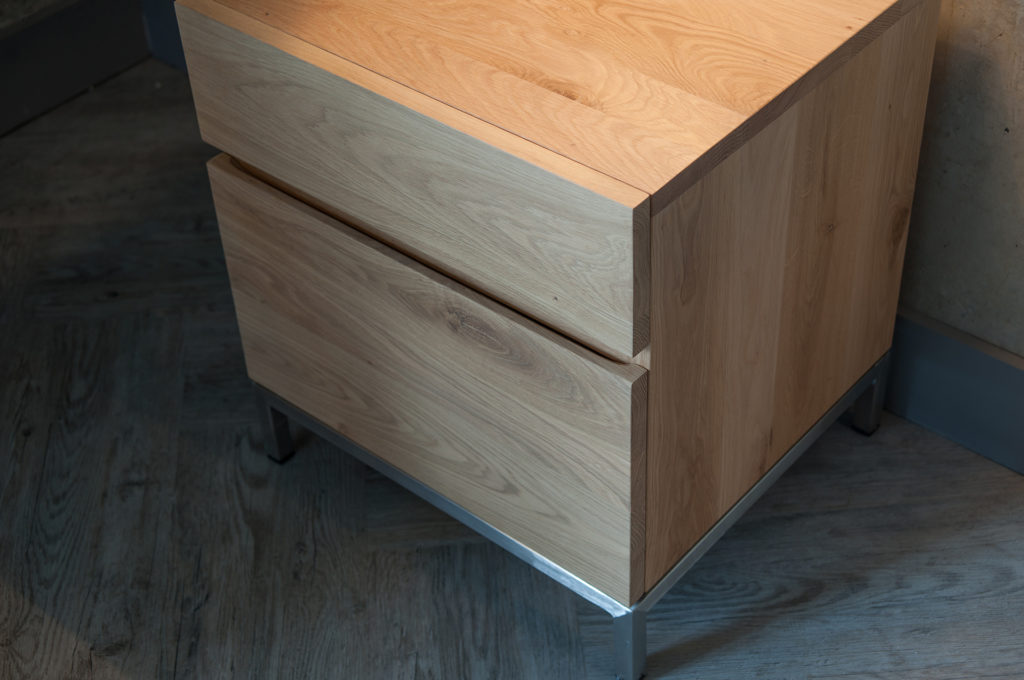 Ligna bedside cupboard