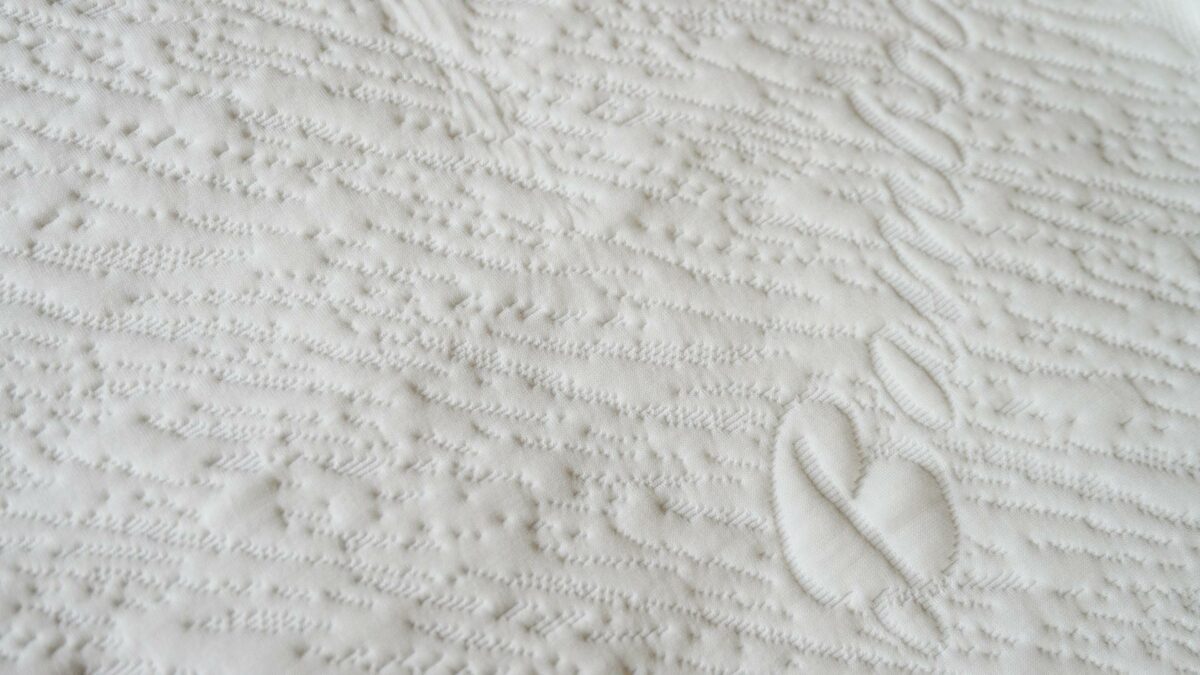 New Smeatons Latex Mattress Cover 1