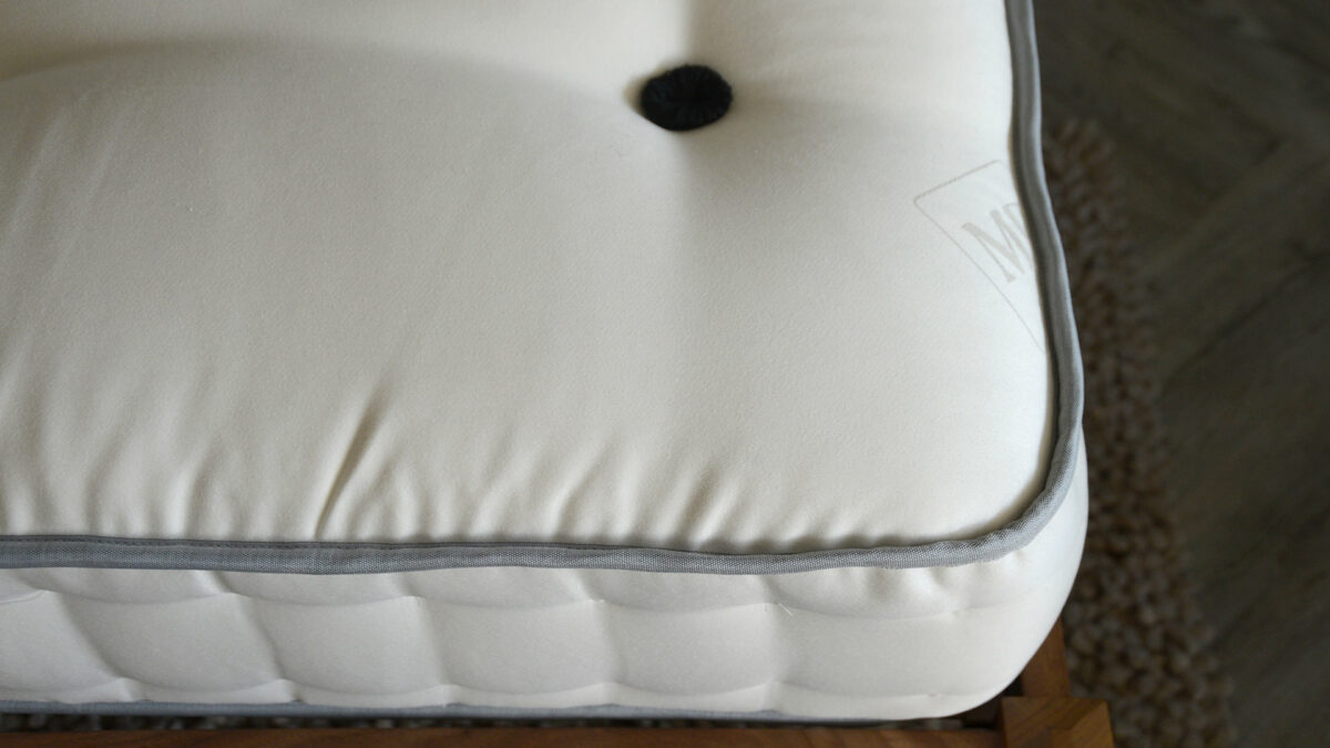 Chemical Free sprung Mattress tuft