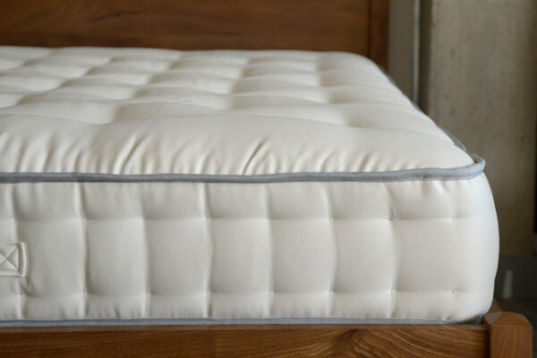 chemical free sprung mattress with 1500 springs