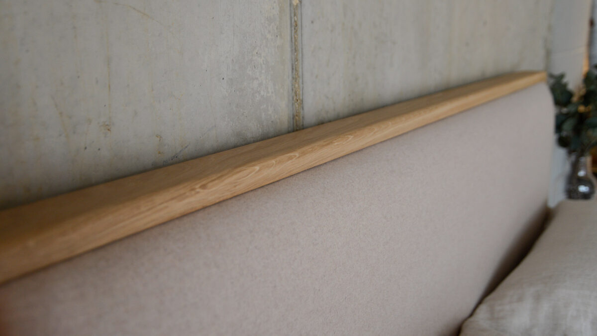 Oak Carlisle Amatheon Wisp HB Border Detail