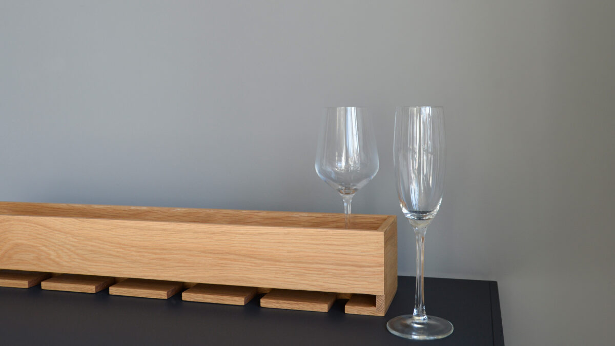 natural oak wall mounted wine glass holder and storage shelf