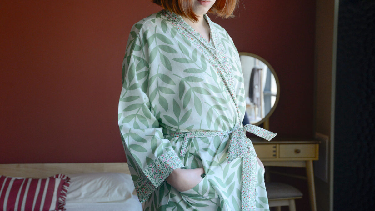 Pale Green Frond Cotton Robe