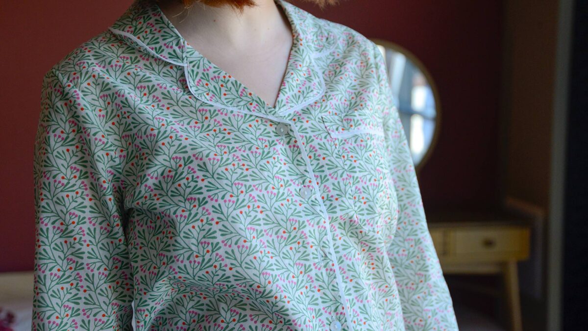 Pale Green Frond Pyjamas - Image 5