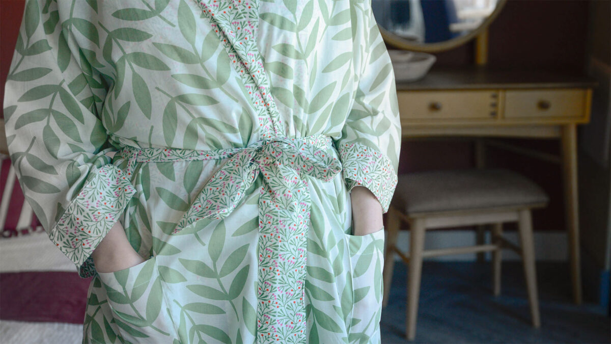 Pale Green Frond Cotton Robe - Image 2
