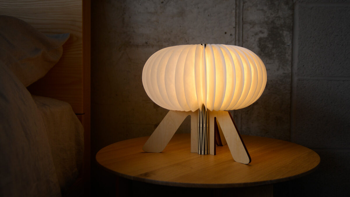 R shape bedside lamp in maple