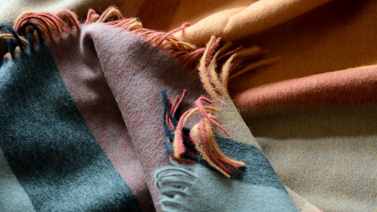 Recycled Alpaca multi-colour wool Throw - Terracotta