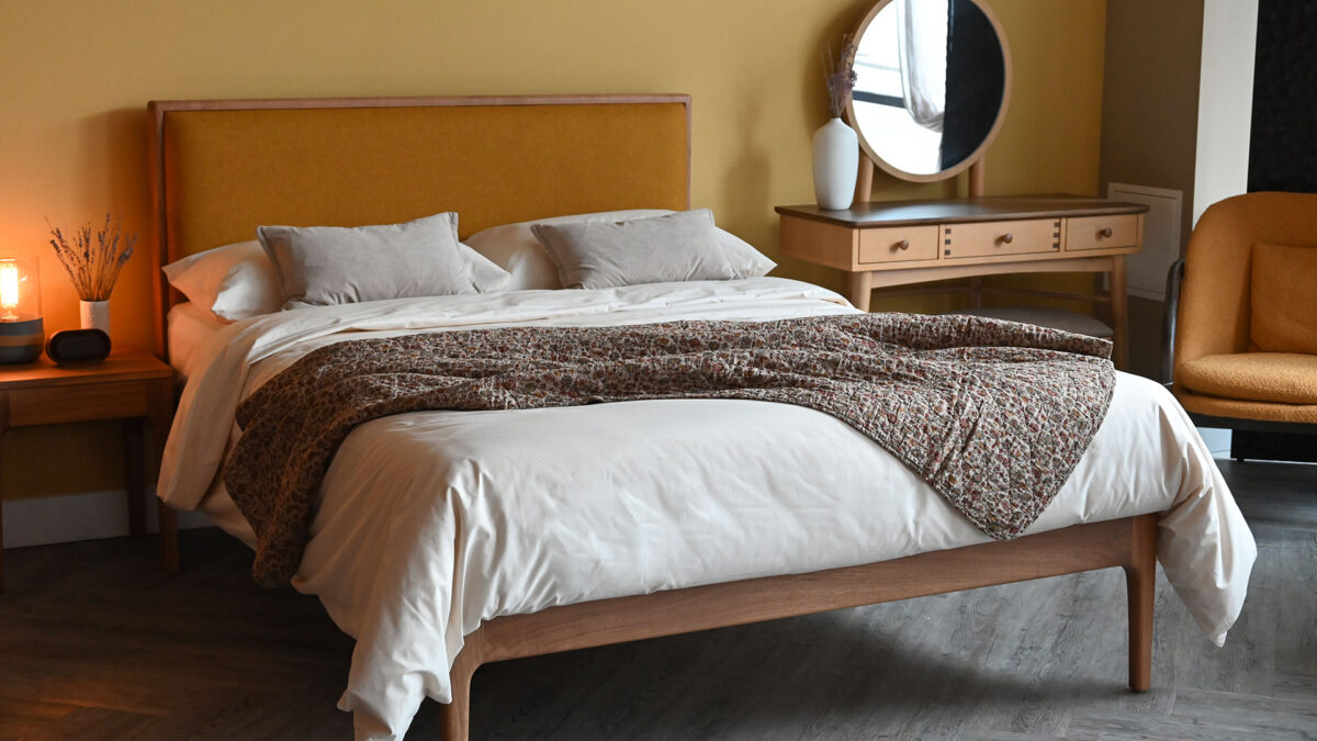 Retro Quilted Throws - Warm Tones - Image 12