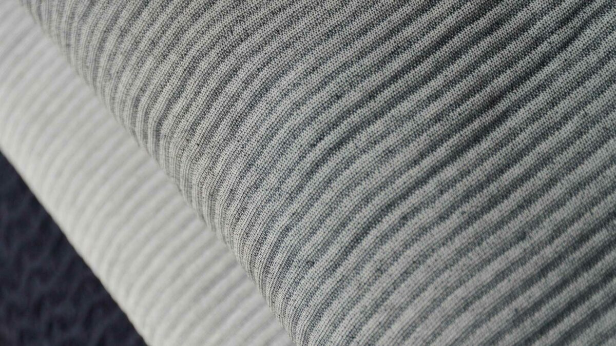 Ridge bedspreads in off white and grey