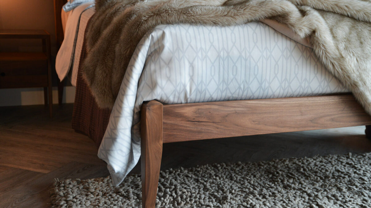 Silver Gatsby Bedding Detail