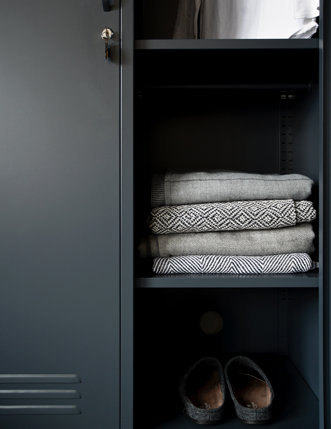 Black locker wardrobe discount