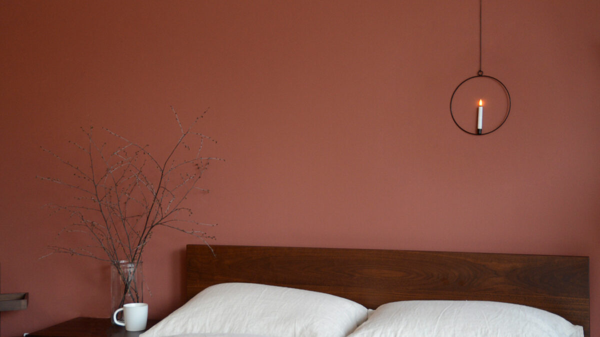 Small Candle Ring above Smoked Walnut Malabar