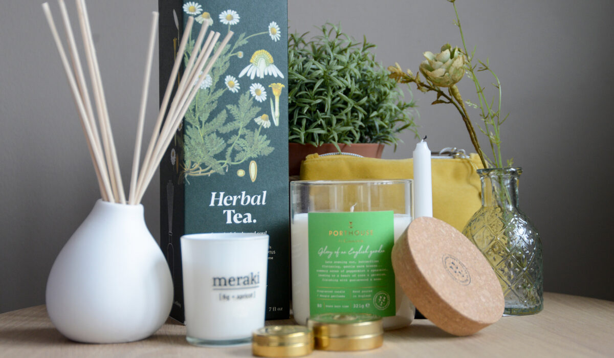 Springtime Candles Main