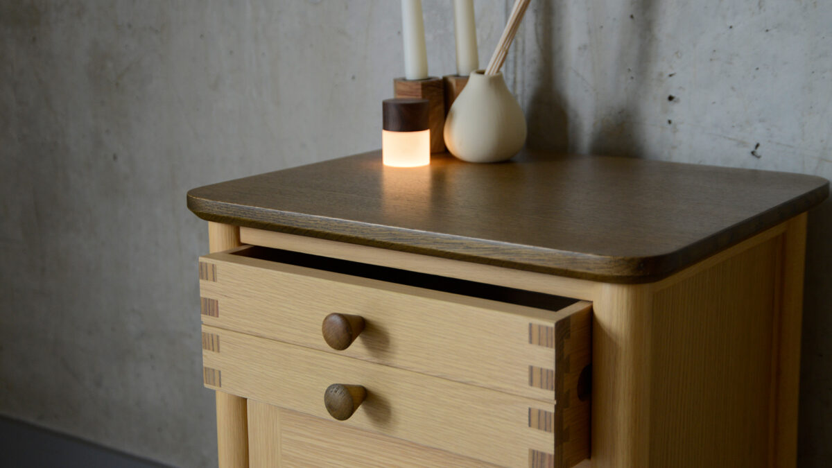 Two Tone 3 drawer bedside unit top with light