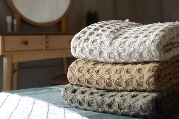 textured weave fringe-edged throws in 3 colour options