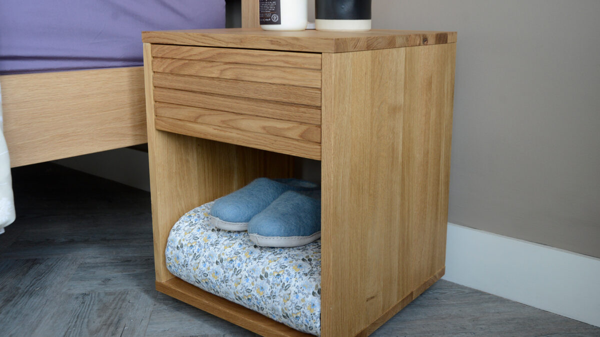 Woodek Groove Drawer Unit with slippers and blanket
