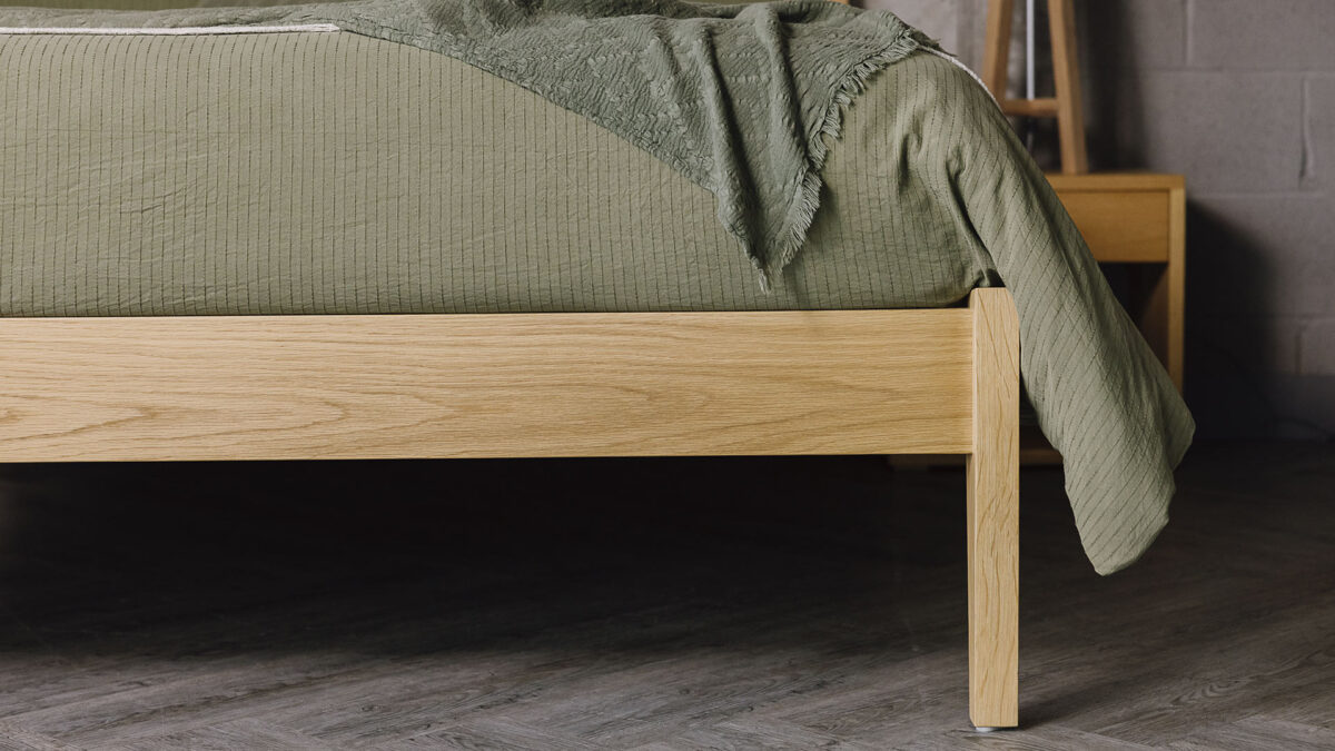Zanskar Classic Wooden Bed - Image 9