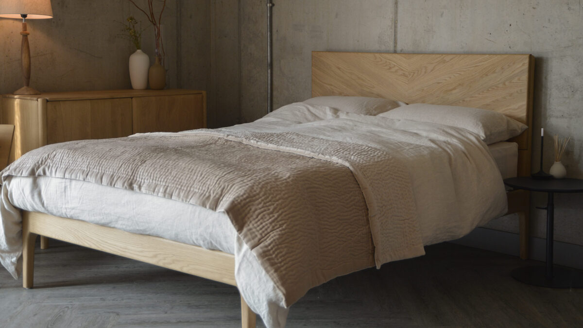 Stitched Velvet Bedspreads - 3 Colours - Image 11