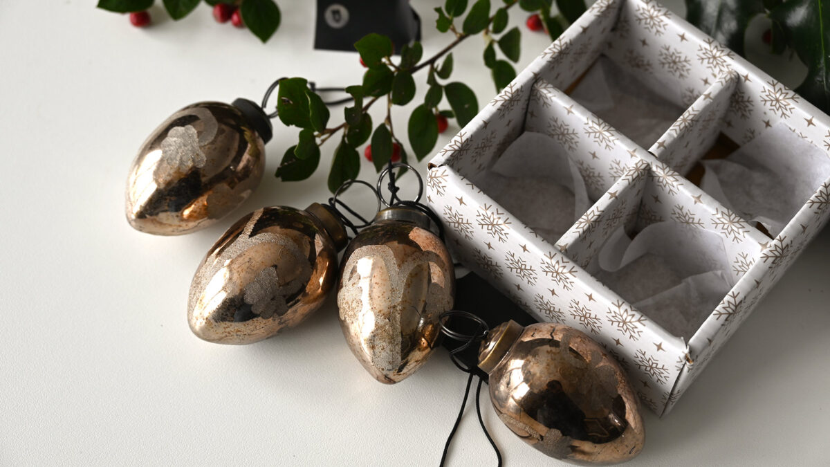 Box of Luxury Glass Christmas Decorations - Antique Gold - Image 6