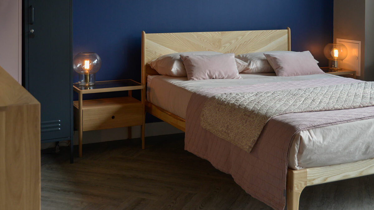 Hand crafted wooden Hoxton bed in Ash with striking chevron pattern headboard.