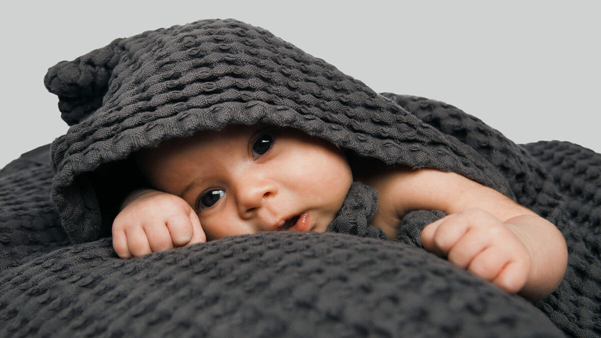 baby towel with hood grey lifestyle
