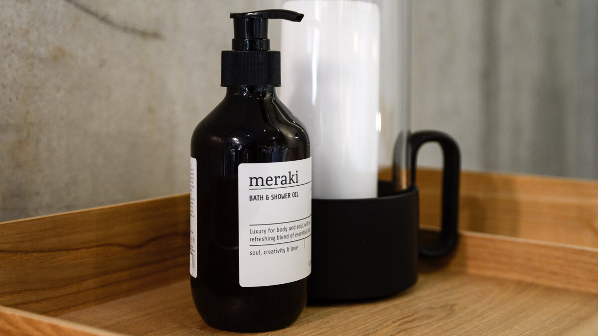 meraki luxury organic bath and shower oil