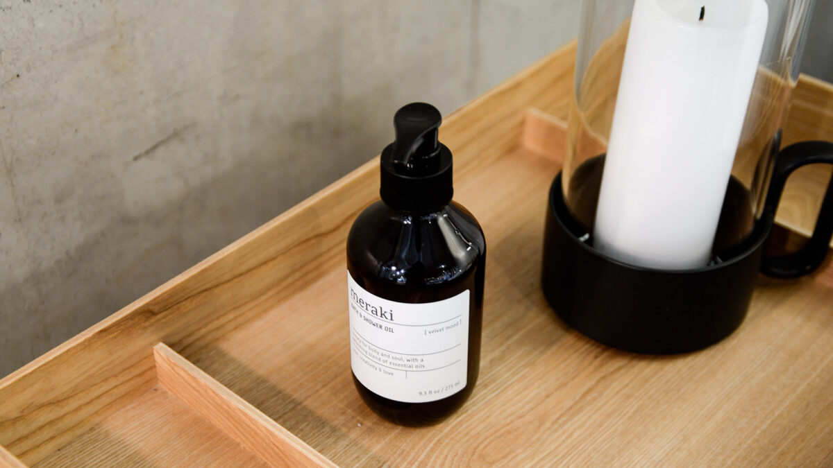 bath shower oil velvet mood