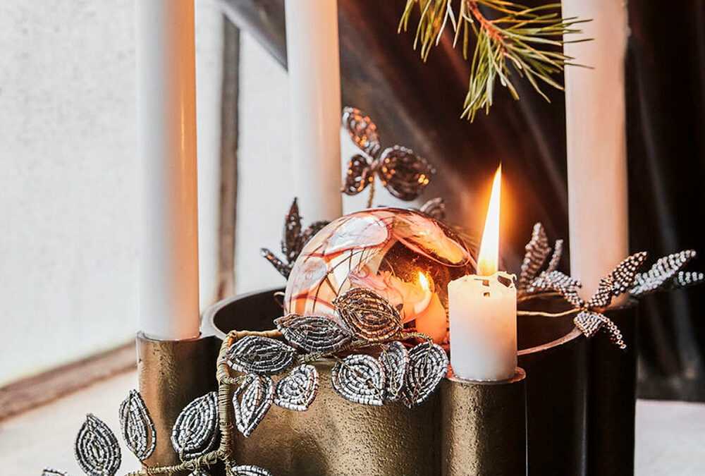 beaded christmas decoration portrait