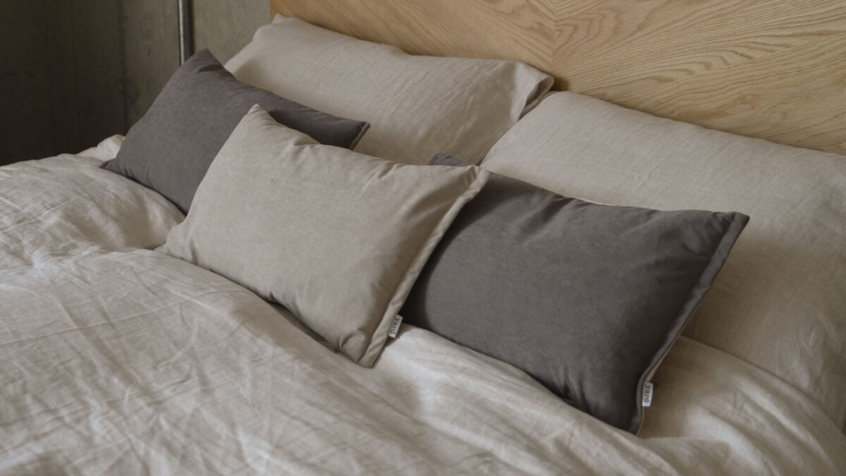 Velvet Throw Cushions - Various Colours - Image 7