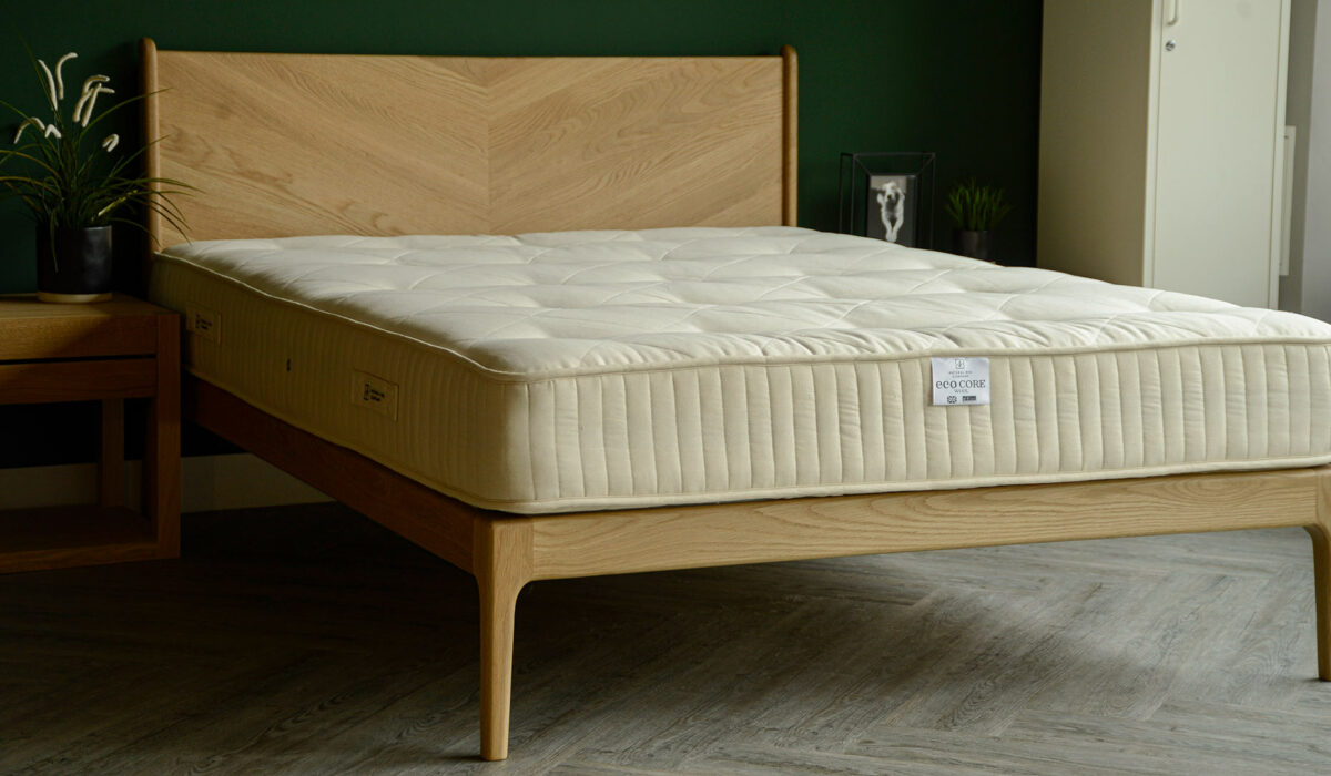 100% natural and biodegradable mattress made from latex and coconut fibres with an outer layer of wool