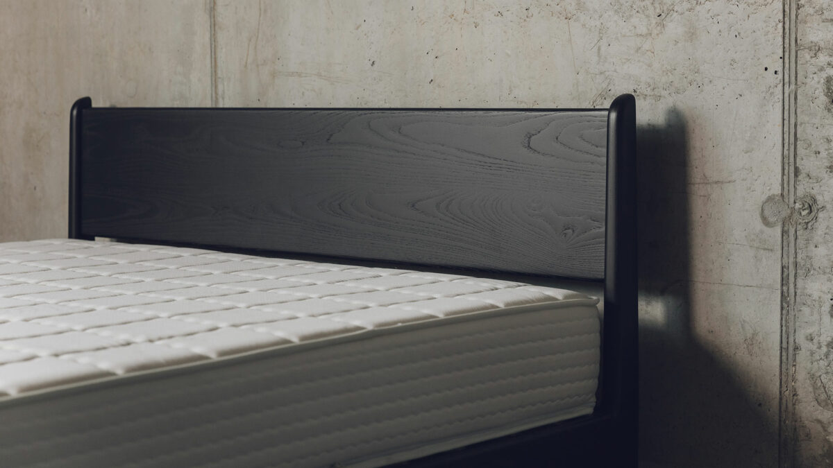 black Pimlcio headboard detail 23