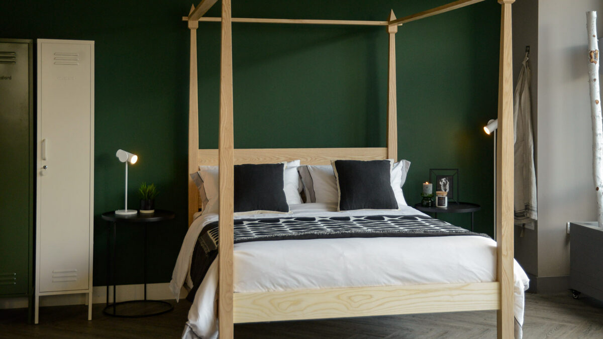 black and white bedroom scheme with ash Rajasthan