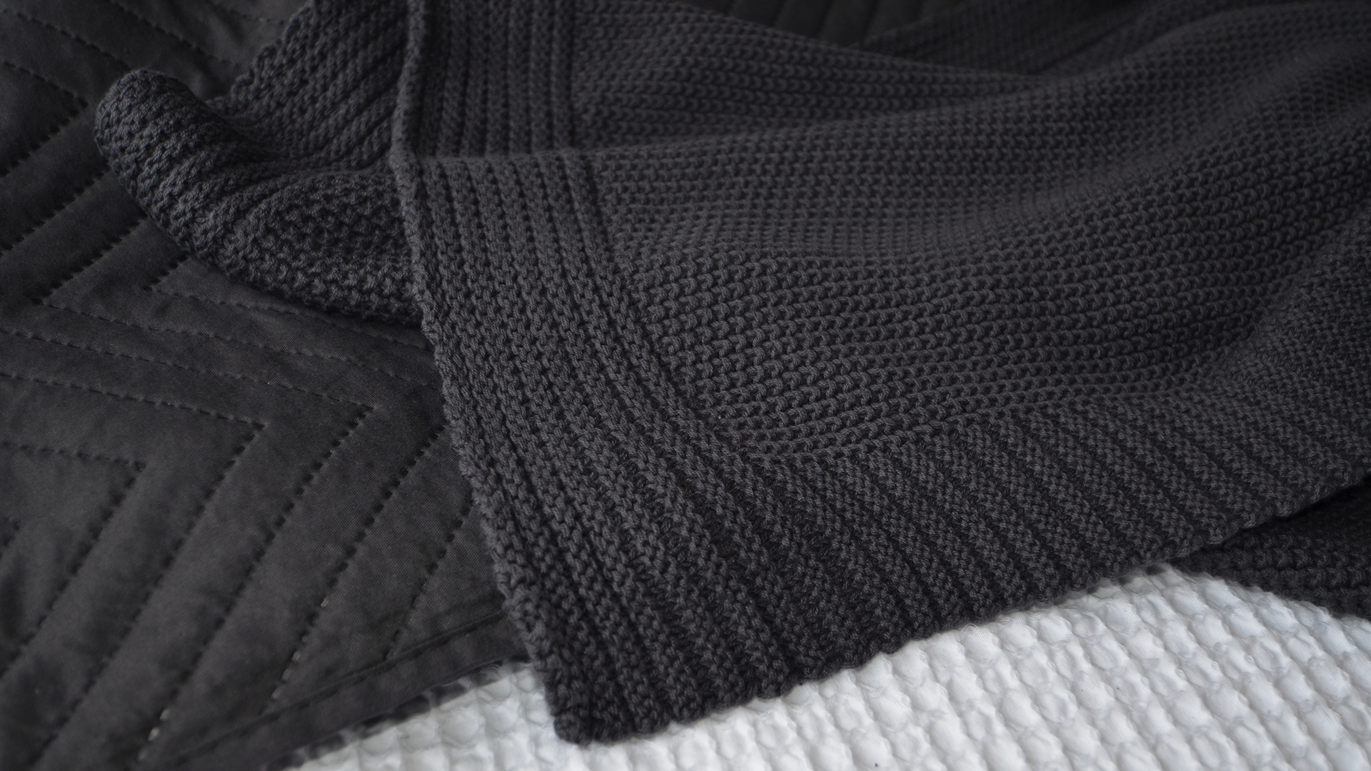 Black Knitted Throw