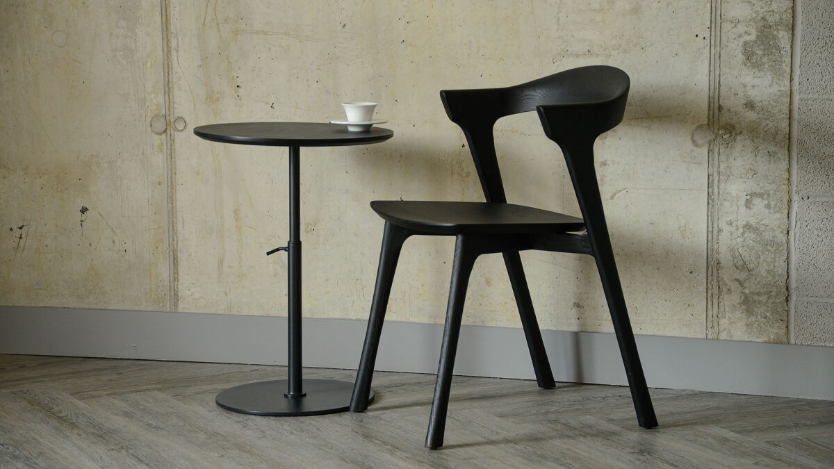 black round top side table height adjustable