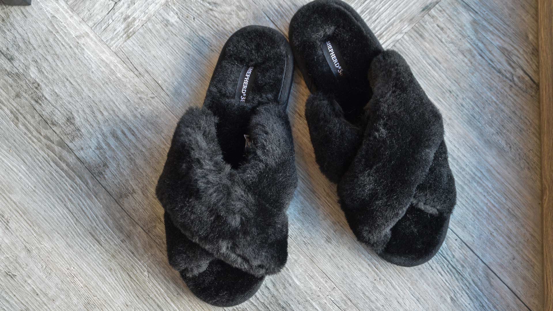 sheepskin mules