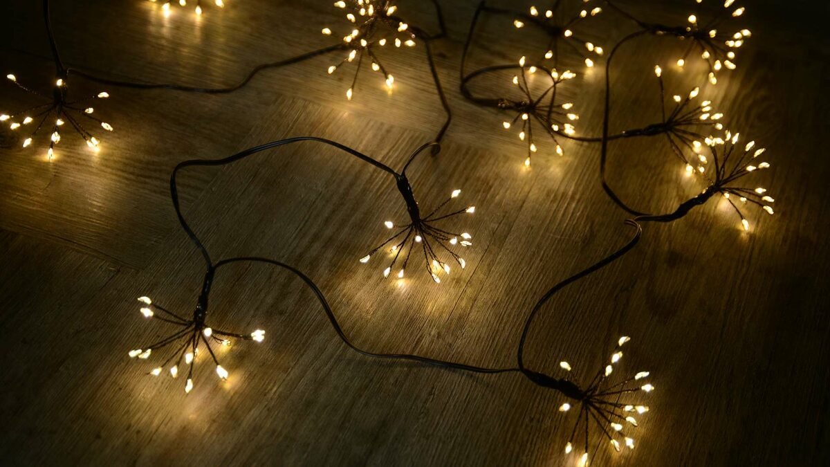 black string lights star burst