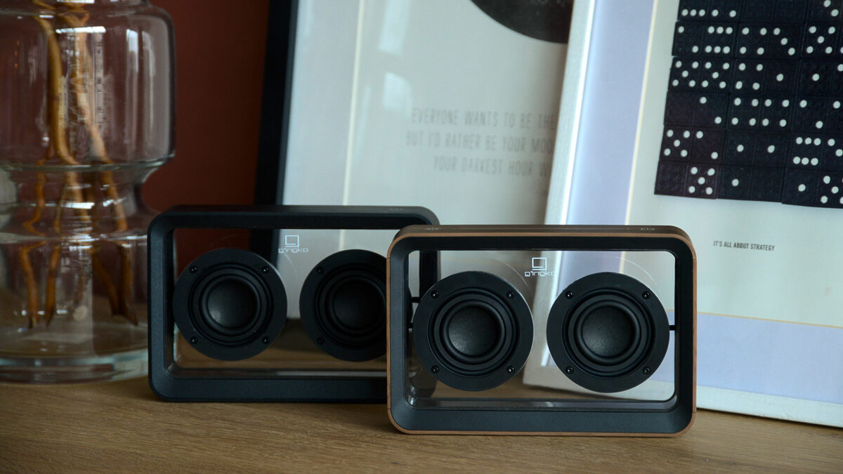 bluetooth speaker black or walnut