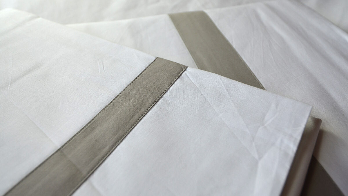 boutique hotel collection ivory taupe bedding detail