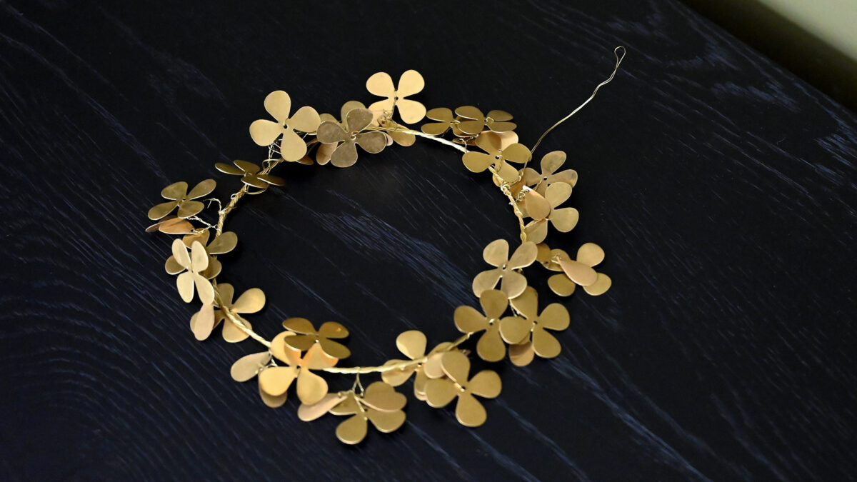 Antique Brass Wreath - Image 6