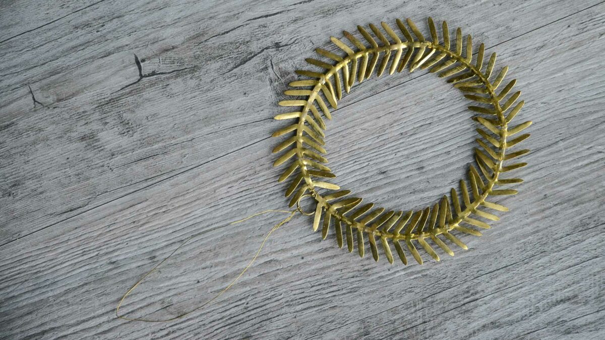 brass colour wreath christmas decoration