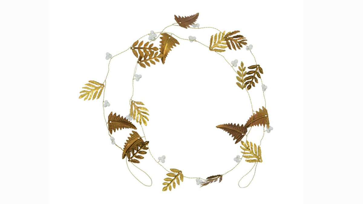 brass coloured leaf garland