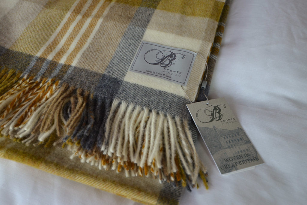 Gold & Grey Bronte Throw - Melbourne Check