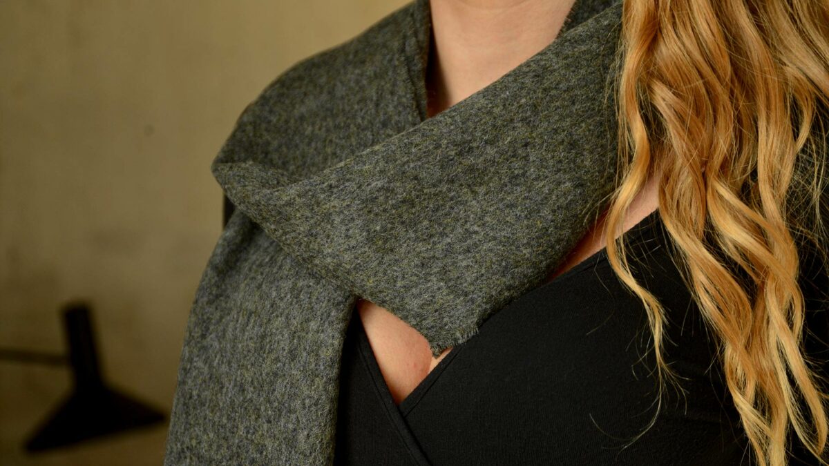 bronte wool scarf greygreen