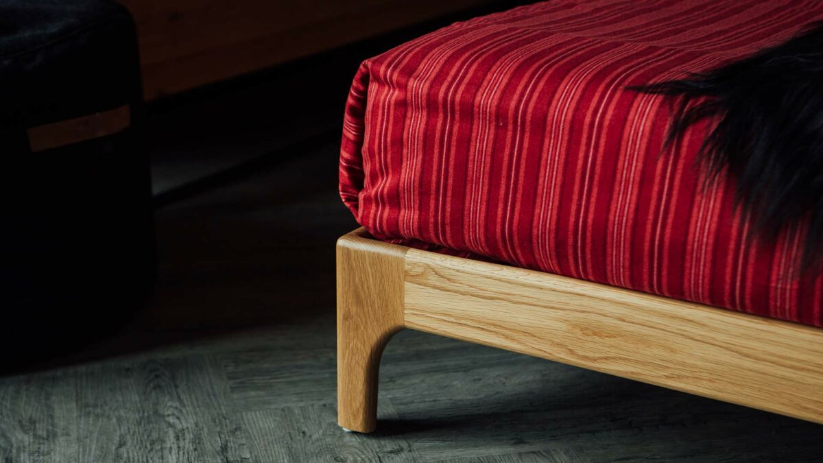 brushed cotton red stripe bedding on Pimlico leg