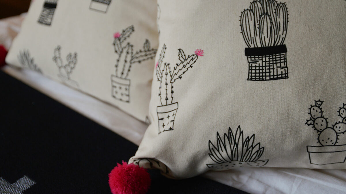 cactus print cushions detail